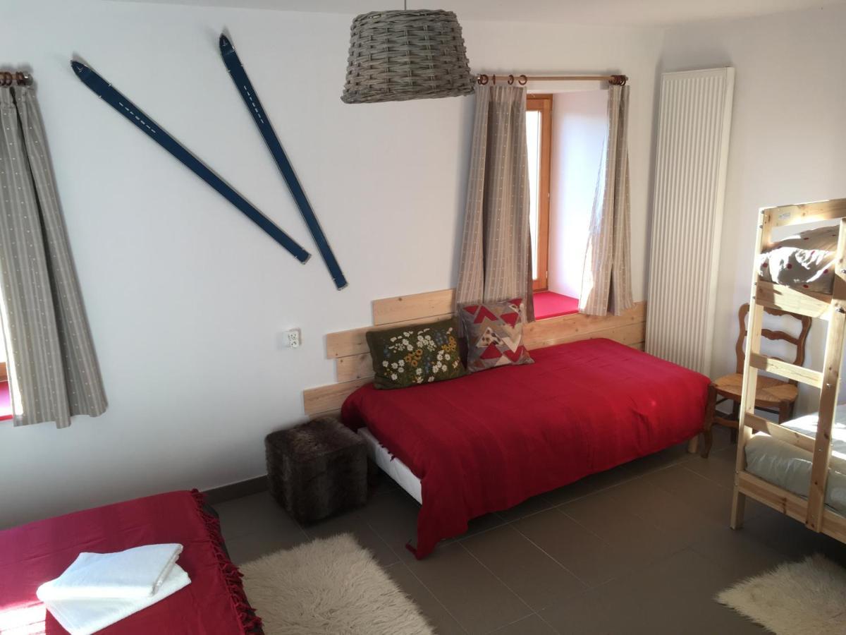 Les Trois Temps Saint-Didier-sur-Rochefort Exterior foto